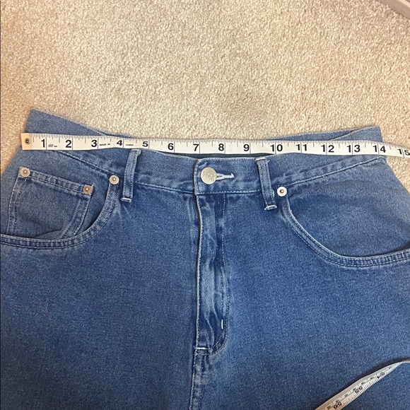 Vintage Disney Denim Shorts with Embroidered Pooh and Piglet - Picture 12 of 13